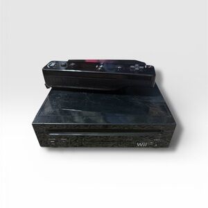 Nintendo Wii Console with Black Remote